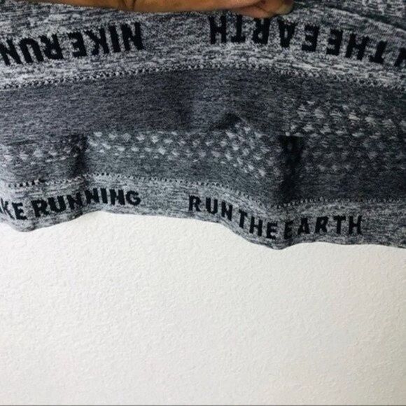 Nike running sweatshirt XLarge BoxK gray zip turtleneck long sleeve stretchy - Picture 4 of 7